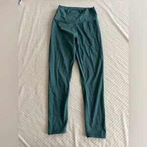 Born Primitive leggings, size medium